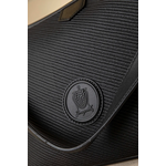 Η Τσάντα με το Απόλυτο Μέγεθος Ιδανικό για Όλες τις Γυναίκες