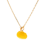 Necklace with chain 50cm, open shell motif and special closure, in yellow color