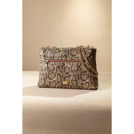 Τσάντα με Καπάκι και Αλυσίδα