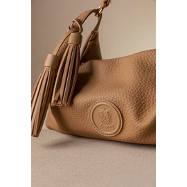 Πρακτική Τσαντούλα Ώμου και Χιαστί