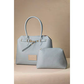 Μεγάλη Τσάντα Ώμου με Εντυπωσιακό Μεταλλικό Κούμπωμα