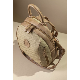 Μεσαίο Backpack με Πολλά Τσεπάκια και υφή Ψάθας