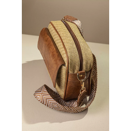 Τσαντα Χιαστί με Μπροστινή Θήκη με Καπάκι