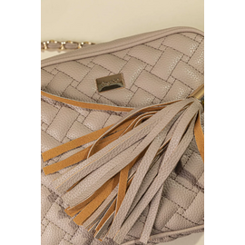 Διαχρονική Τσάντα με Αλυσίδα