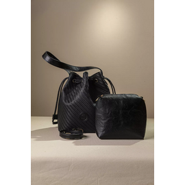 Γυναικεία Τσάντα Πουγκί με Extra Χιαστι