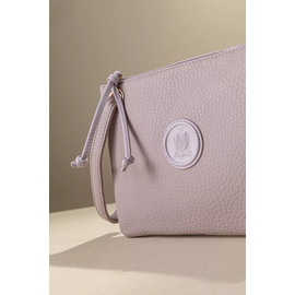 Πρακτικό Τσαντάκι/νεσεσερ