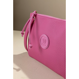 Πρακτικό Τσαντάκι/νεσεσερ