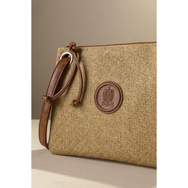 Πρακτικό Τσαντάκι/νεσεσερ