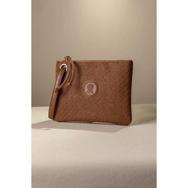 Πρακτικό Τσαντάκι/νεσεσερ