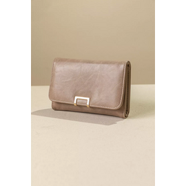 Πορτοφόλι με Καπάκι Μεσαίου Μεγέθους