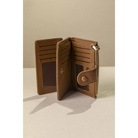 Πολυθέσιο Πορτοφόλι με Γλώσσα Μεσαίου Μεγέθους